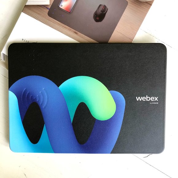 NIB Cisco Wireless Charging Mouse Pad - Picture 1 of 7